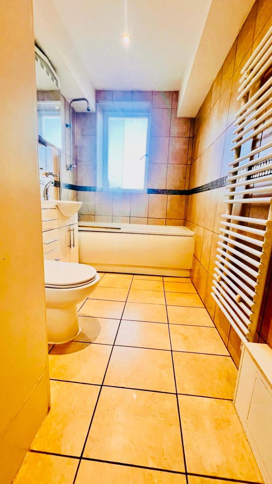 City View Sunset Luxurious Apartment In London Zone-1 Including One Family Twin Room With Its Own Stunning Private Terrace エクステリア 写真