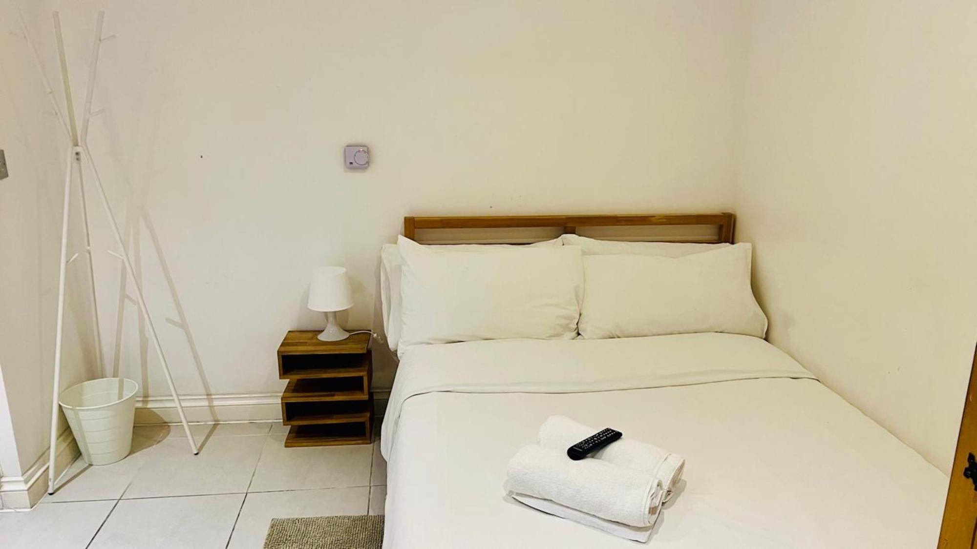 City View Sunset Luxurious Apartment In London Zone-1 Including One Family Twin Room With Its Own Stunning Private Terrace エクステリア 写真