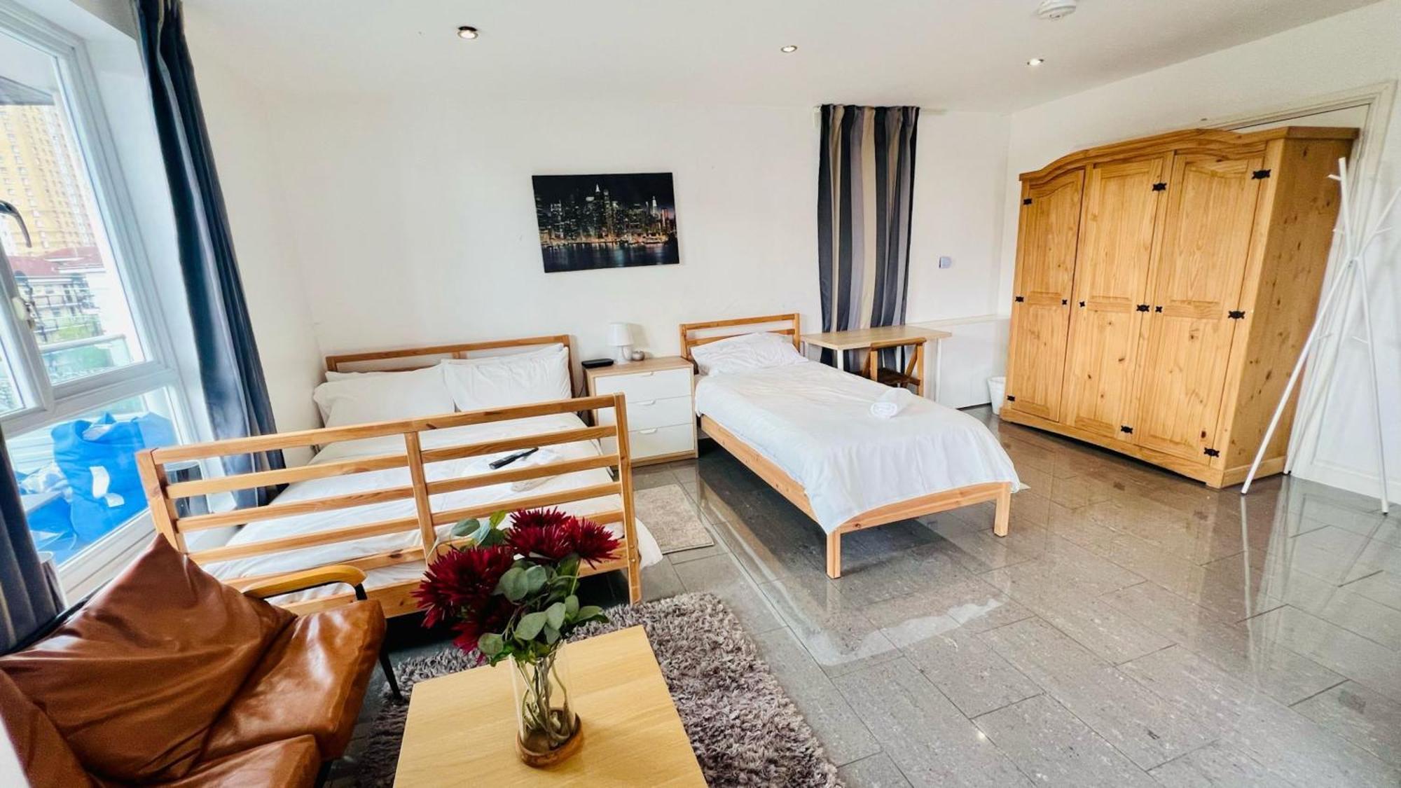City View Sunset Luxurious Apartment In London Zone-1 Including One Family Twin Room With Its Own Stunning Private Terrace エクステリア 写真